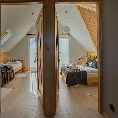 Osada Przystanek בקתה